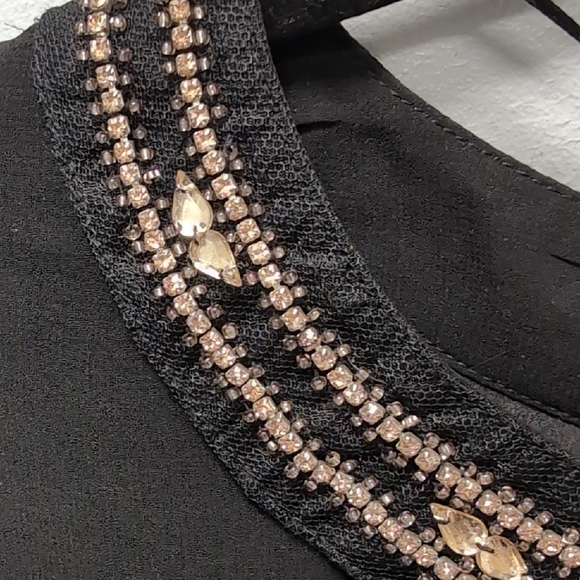 Le Chateau Black NWT Short Sleeve Flutter Sleeve Blouse Size Small - Picture 4 of 8